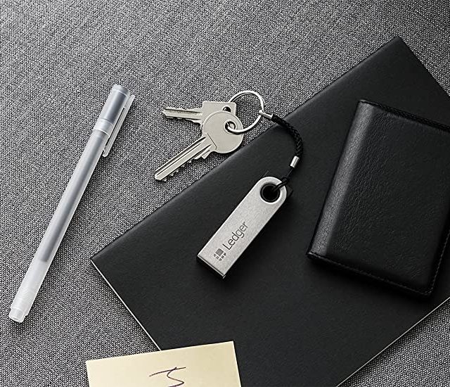 Ledger Nano S – The Best Crypto Hardware Wallet – Secure and Manage Your Bitcoin, Ethereum, ERC20 and Many Other Coins